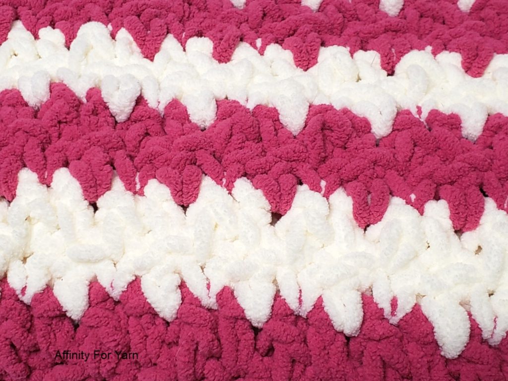 Quick and Snuggly Bernat Blanket yarn Pattern - Affinity For Yarn